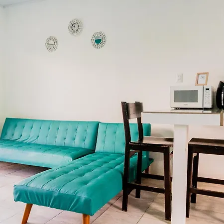 Ocean'S Breeze Apartment And Rooms Puerto Viejo de Talamanca Exterior photo